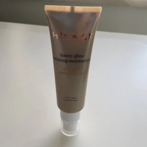 Hickap Primer! - Oanvänd Hickap primer, endast testad lite på handen! Nypris 299kr