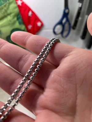 Rostfritt stål halsband - Helt nytt halsband inga defekter och sitter bra