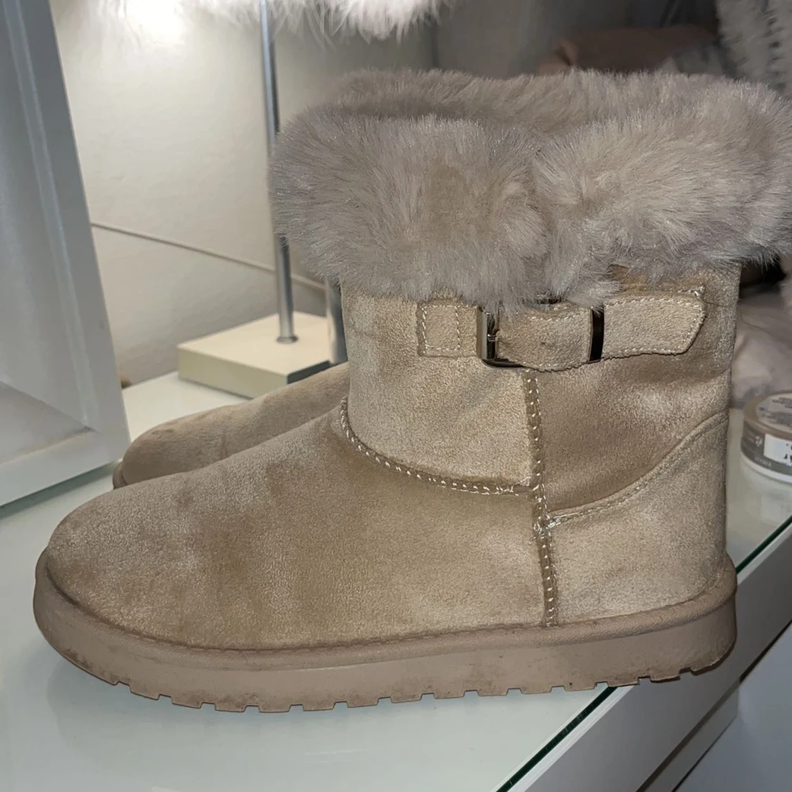 Fin Uggs  - 90