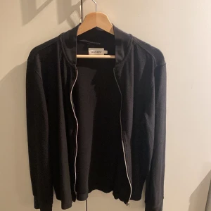 Zip tröja från Eastwest - Storlek S