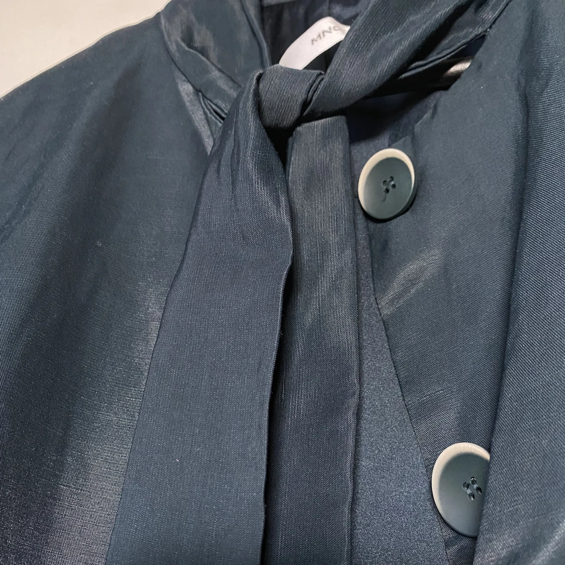 Glansig skjorta - 91