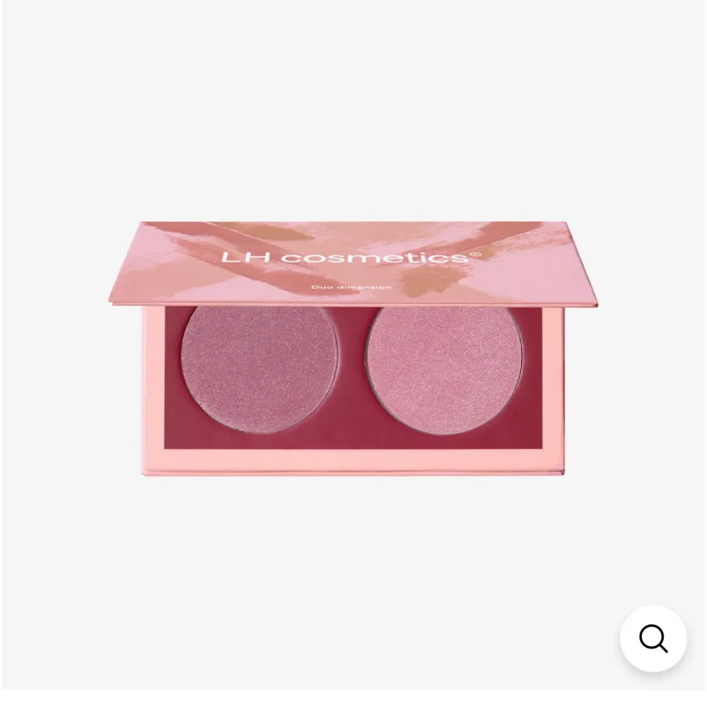 Säljer en helt ny Dou dimension blush från LH cosmetics i färgen Area 💗 Finns egna bilder att få. Säljer för 249 kr men kan sälja för 200 kr vid snabb affär. Övrigt.