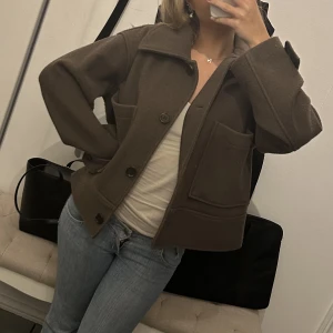 Kappahl kappa  - Säljer denna super fina kappa som jag köpte förra året. Köpt för 800 i storlek M (jag har i vanliga fall S)🩷