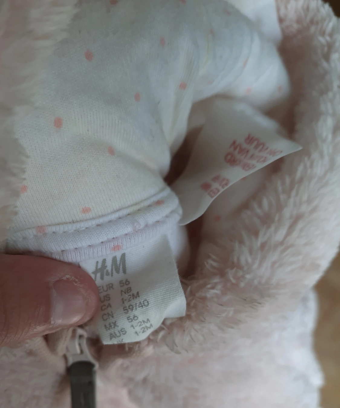 Rosa overall storlek 56 från hm - 90