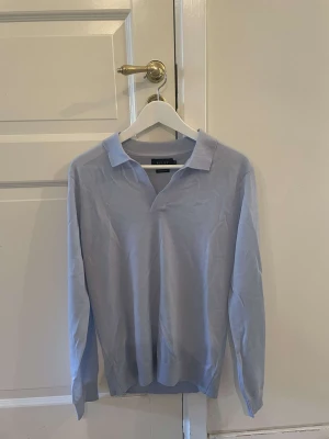 Merino tröja - Snygg merino ull tröja från Riley. 