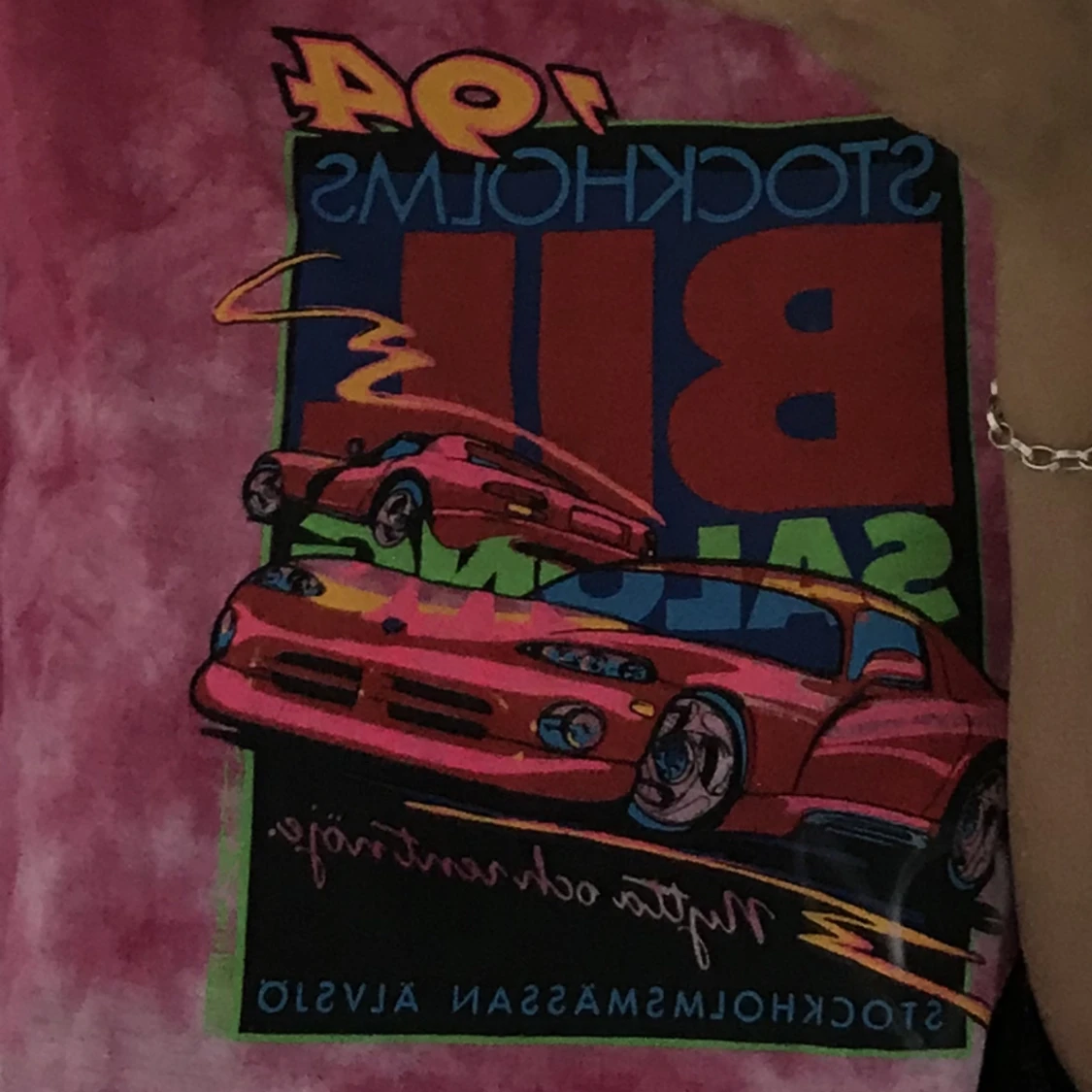 Snygg croppad t-shirt i batik - 90