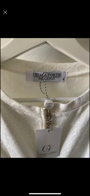 Peplum jacka - Strl M. Helt ny.