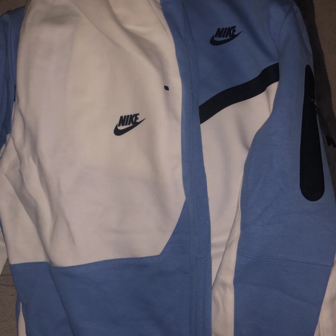 Baby blue Nike tech set - 91