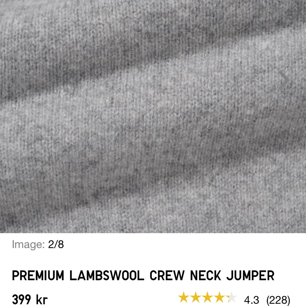 Säljer denna jätte snygga bekväma stickade tröja ifrån uniqlo🥰🥰Använd ett par gånger men fortfarande i väldigt bra skick🙌🥰Perfekt nu till hösten och vintern😘Nypris:399. Stickat.