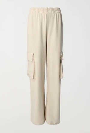 Cargo sweatpants Gina tricot  - Strl L  Använda en gång som nya 