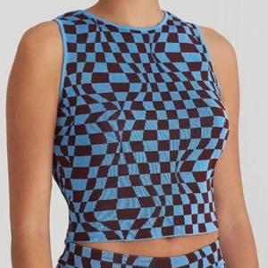 Paloma wool - Säljer denna ascoola top från Paloma wool. I mycket bra skicka och kan lösa andra bilder om så önskas!