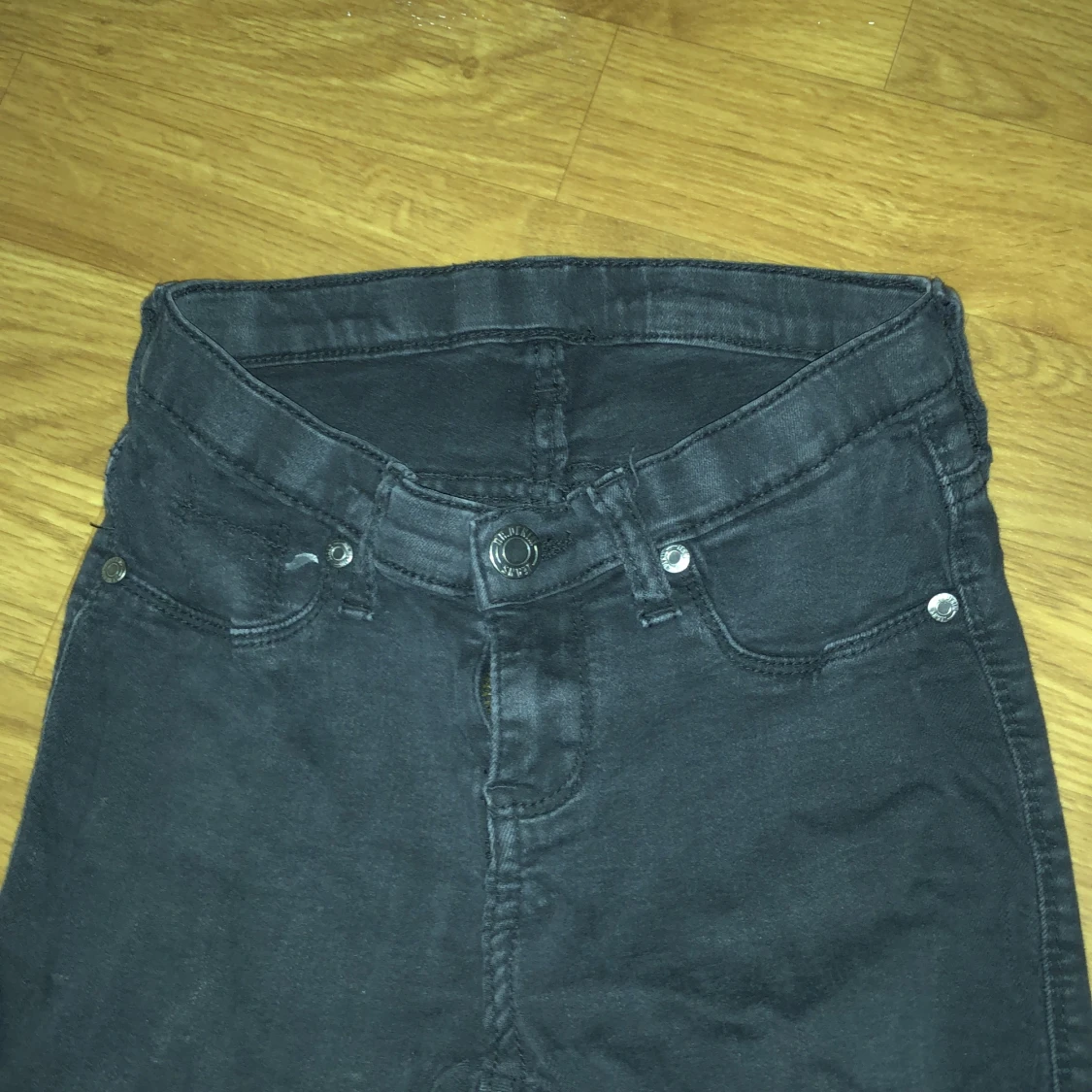 Låg midjade skini byxor  - 90