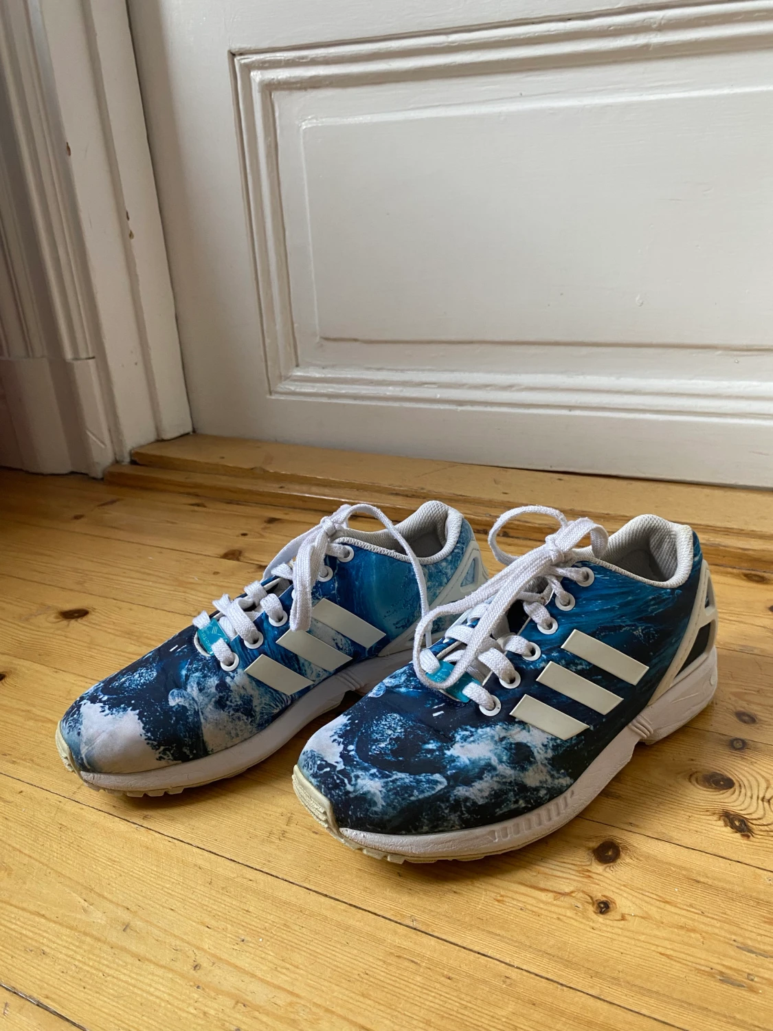 Adidas limited edition - 90