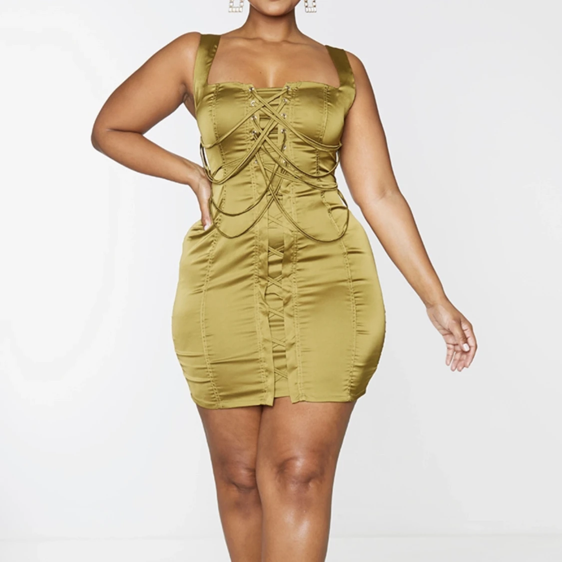 Grön satin klänning 