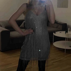 Sequin klänning  - Sequin dress, new