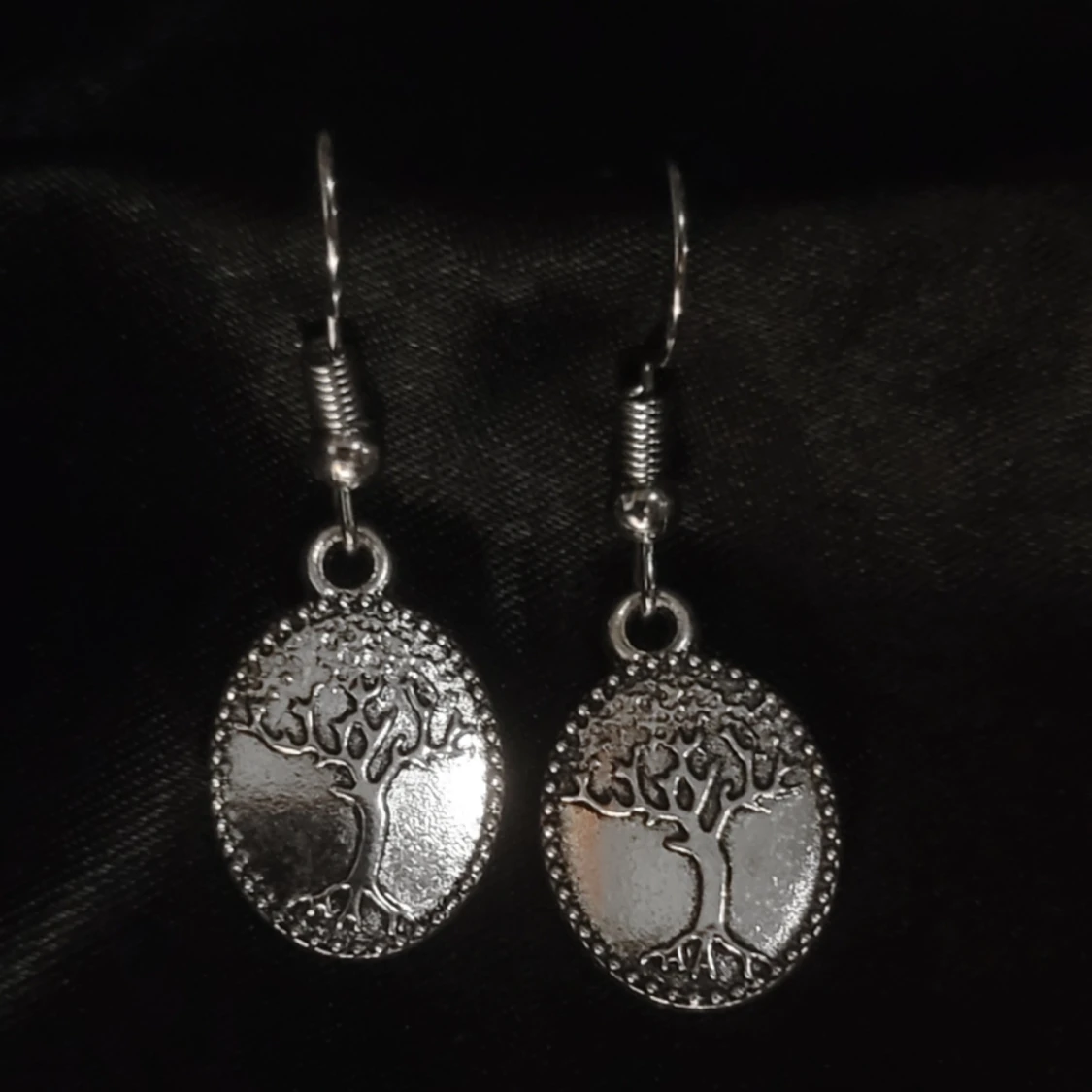 Örhängen med Livets Träd! 🌳✨