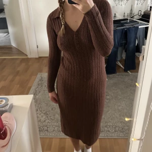 Klänning🍂 - Mysig klänning som knappt är använd🍂✨⭐️