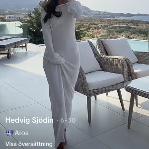 Strand klänning  - Superfin sommar/strandklänning från Gina i strl m! Jätte skönt material! Bilderna är inte mina 💋