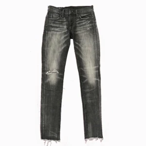 Polo Ralph lauren Jeans - Feta Polo Ralph lauren jeans!  - Skick 8/10  - Sjukt bra fade!👖 - TITTA MIN SIDA SÅ DU INTE MISSAR NÅGOT ÄNNU FETARE!🍾💶Kom dm ifall du har några frågor!🙋‍♂️😊