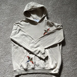 Axel Arigato hoodie - Jätte snygg tröja i toppskick.✅ Skick:9/10 Storlek: S Pris: 549