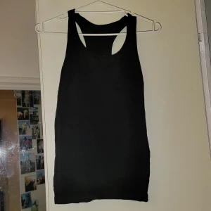 Linne - Svart vanligt linne i bra skick 