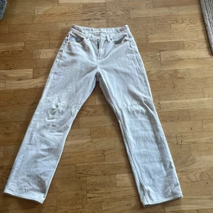 Our legacy jeans - Our legacy Third cuts, formal rider cut. Jeansen är använda men i väldigt bra skick. Storleken är 29/32 