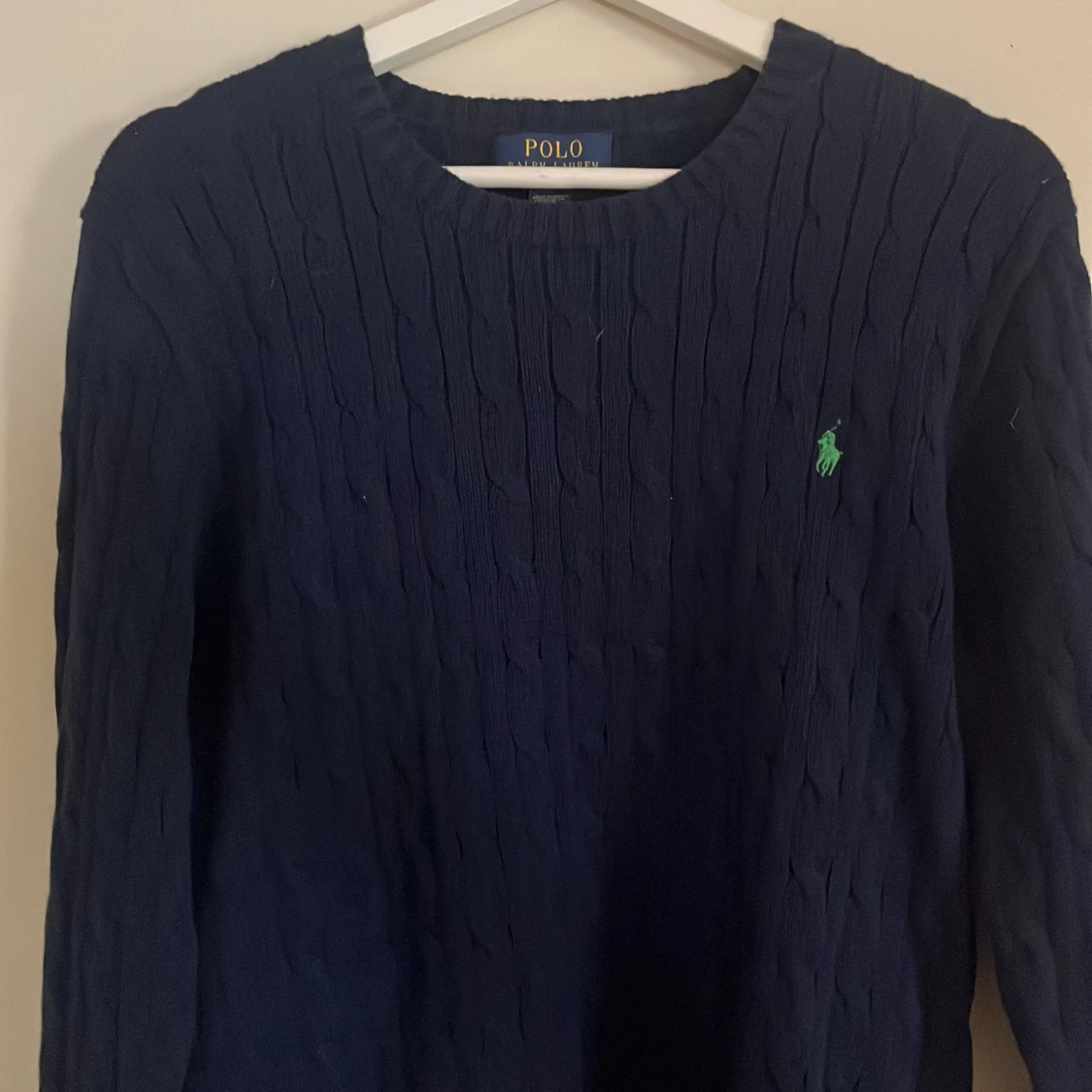 Stickad tröja  - 91