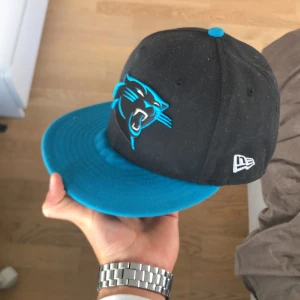 New era fitted keps - Har köpt en ny keps behöver inte denna längre, dm vid frågor
