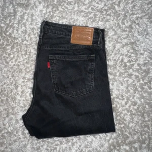 Levis Low Pitch Straight - Kommer ej till användning