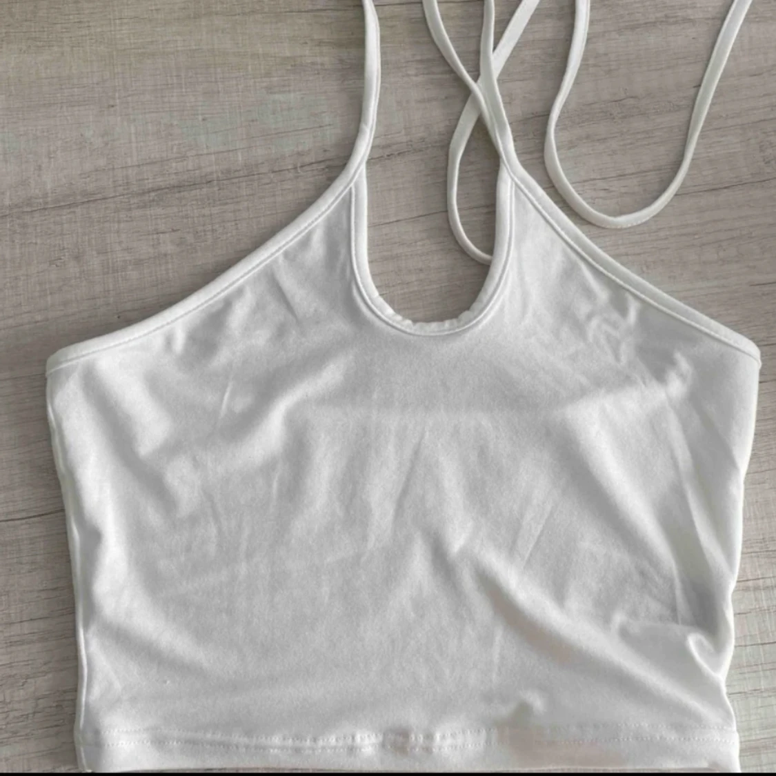 VIT KRYSSAD TOPP - 91