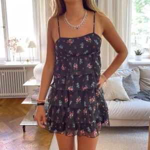 Sommar klänning - Säljer denna super fina sommar klänning 