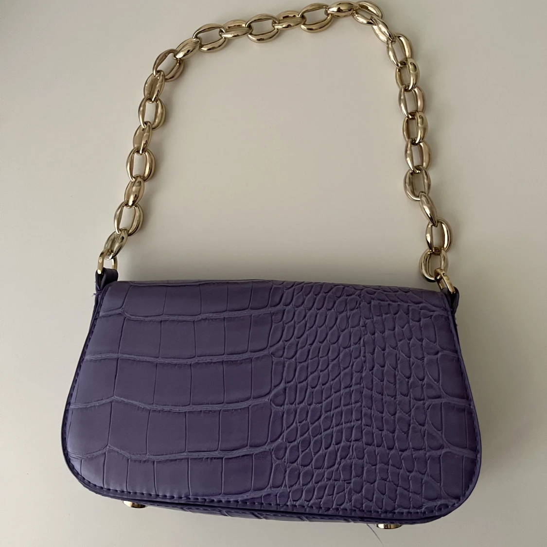 Lila axelväska från Zara - 90