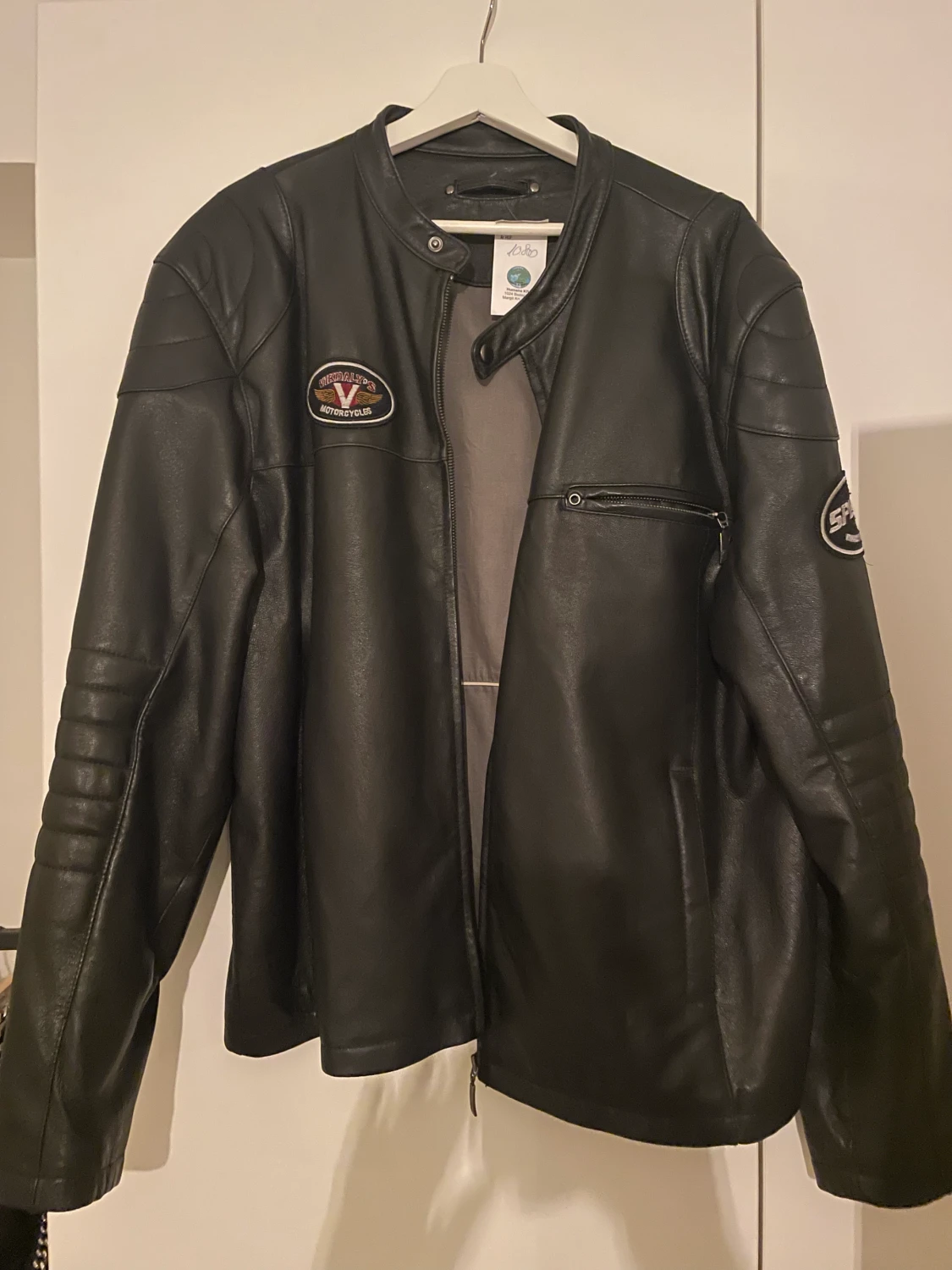 Svart biker jacka  - 90