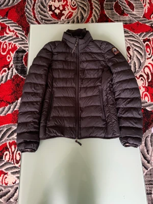 Parajumper jacka - Säljer för min vän