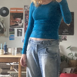 blå topp - Ingen lapp kvar, köpt second hand 🫶🏻