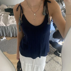 Linne - Glittrig topp från mango☺️