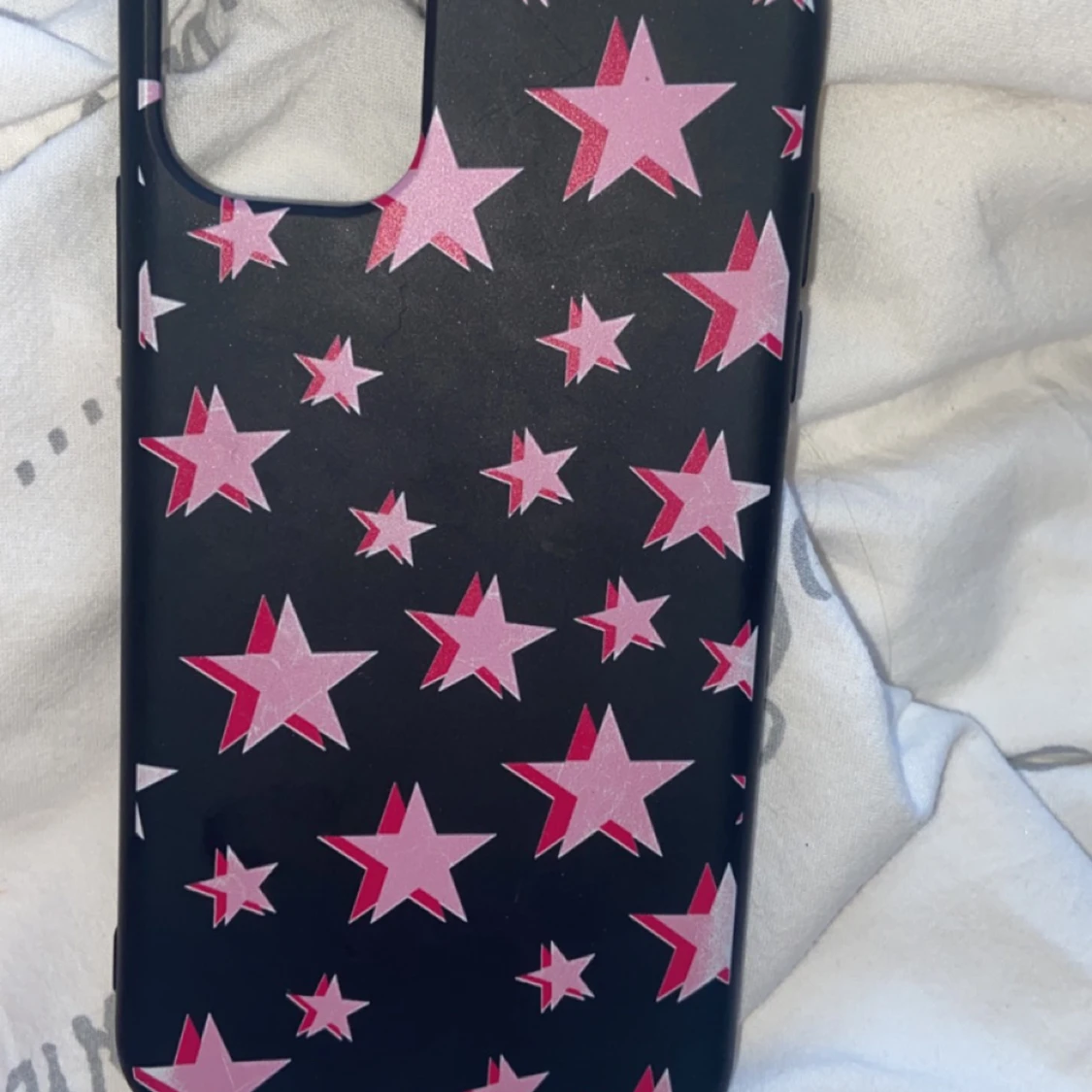 Ett mobilskal storlek iPhone 11