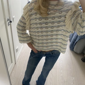 Stickad tröja  - Såsåså fin stickad tröja från zara som jag aldrig använt🥰 den är från barnavdelningen men sitter som en xs/s