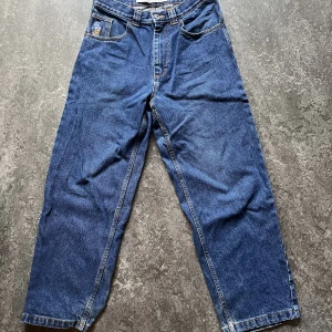 Jeans, polar 93 denim - Storlek: 28/30 Liten skada som du kan se på sista bilden