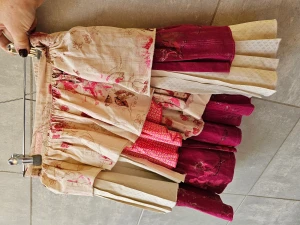 Kenzo kjol  - Superfin i flera lager. Perfekt till jul