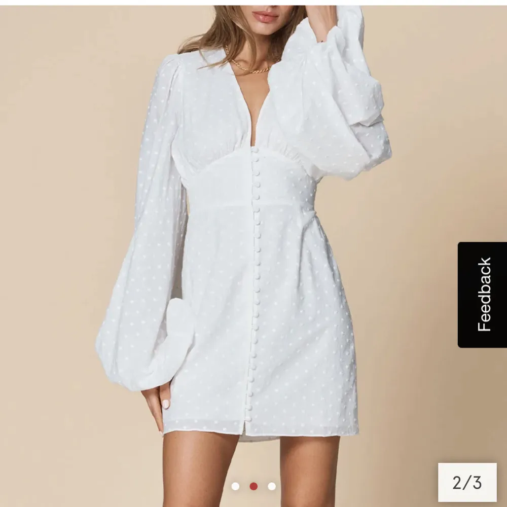 Har en helt ny med prislapp, adoore klänning Florence i stl 36. 1200kr, helt slutsåld på internet . Klänningar.