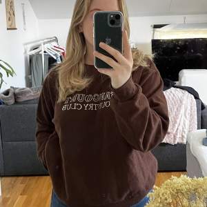 Gosig brun sweatshirt 