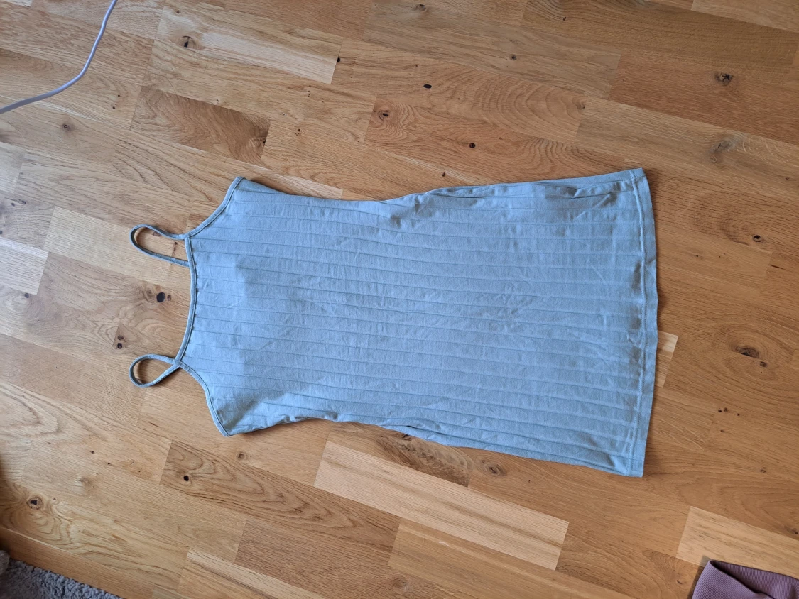 Basic, ljusblå klänning - 90