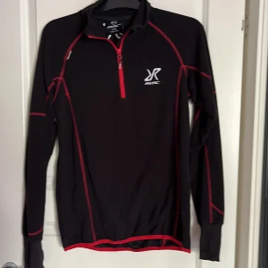 Fleecetröja - Använd men hel och ren