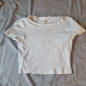 T shirt - Använt typ 2 gånger 