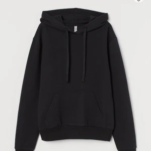 hm hoodie - säljer denna super sköna och helt oanvända hoodie ifrån hm💞den är heeelt slutsåld på hemsidan!!
