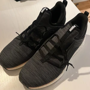 Puma Mega NRGY Heater - Helt nya skor, nypris 900:-