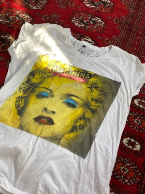 Madonna tröja - Helt ny
