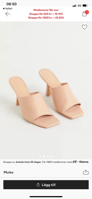 Beige mules klackar - De skönaste mules klackarna i beige färg. Supermjuka i materialet och skön klackhöjd.  Använda 3ggr. Passar 40-41