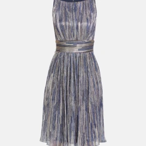 Fest klänning  - Fest klänning i topp skick som ny storlek 42